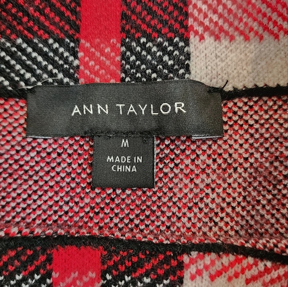 Ann Taylor Red Multi Color Plaid Long Sleeve Sweater - Picture 6 of 8